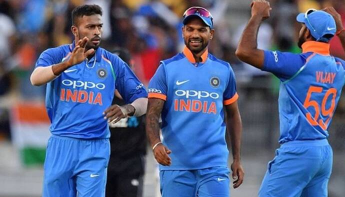 न्यूजीलैंड के दौरे पर टीम इंडिया: हार के बाद भी प्रयोगों का सिलसिला जारी, वनडे-टी20 में होंगे अलग-अलग कप्तान