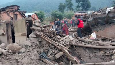 भूकंप से हिला हिमालय, भर-भराकर गिरे कच्चे मकान, देखें नेपाल की कुछ दिल दहलाने वाली तस्वीरें