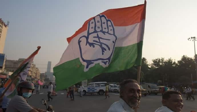 Gujarat Assembly Elections: कांग्रेस ने जारी की उम्मीदवारों की चौथी लिस्ट, जानें किसे कहां से मिला टिकट