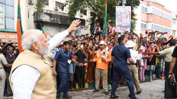  बेंगलुरु में PM मोदी ने कहा-भारत अब रुक-रुक चलने वाले दिनों को पीछे छोड़ चुका है
