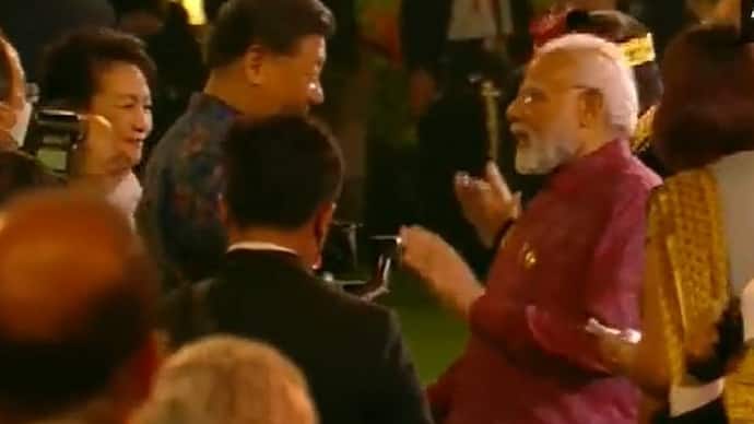 PM Modi and china Xi Jinping