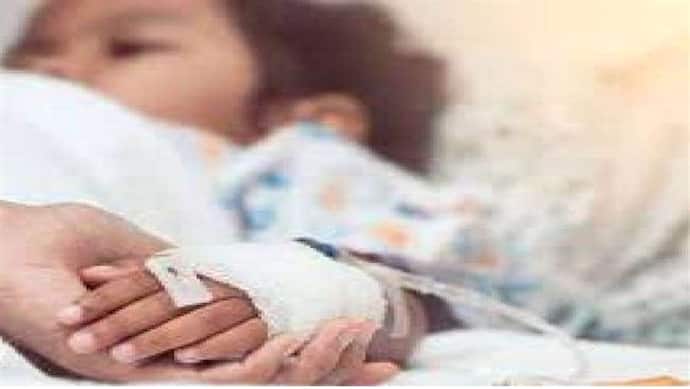 छत्तीसगढ़ में लापरवाही से 10 माह के बच्चे की मौत,अस्पताल का रजिस्ट्रेशन रद्द-3 डॉक्टर समेत 7 को नौकरी से हटाया