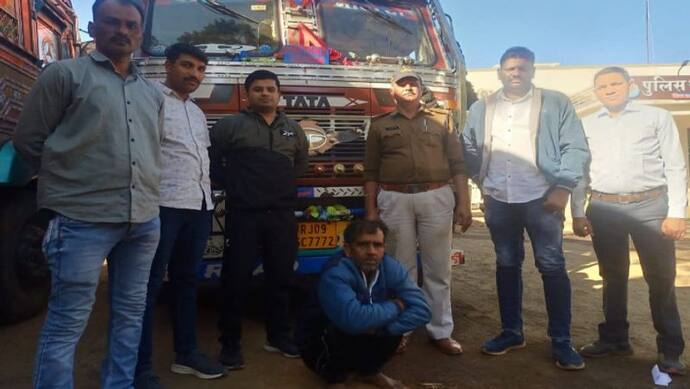 राजस्थान पुलिस का बड़ा एक्शन, चोरी से ला रहे नशे से भरा ट्रक पकड़ाया, कीमत जान CID के उड़े होश