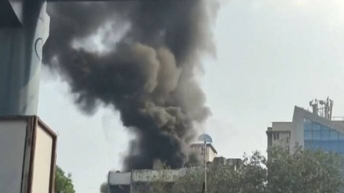 मुंबई: होटल में लगी आग से एक व्यक्ति की मौत, दो महिलाएं घायल, पास स्थित हॉस्पिटल को कराना पड़ा खाली