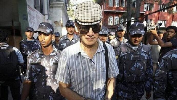 19 साल बाद जेल से बाहर आया सीरियल किलर चार्ल्स शोभराज, नेपाल ने डिपोर्ट किया फ्रांस 