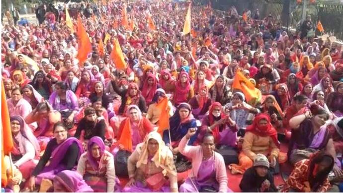 राजस्थान में ऐसा क्या हो गया कि 15 हजार महिलाएं हो गई एकजुट, बड़ा प्रदर्शन कर सरकार के खिलाफ लगा रही नारे