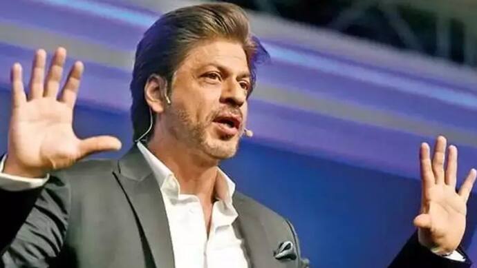 'पठान' का ट्रेलर रिलीज क्यों नहीं कर रहे शाहरुख़ खान? 'बेशरम रंग' विवाद के बीच आया SRK का जवाब