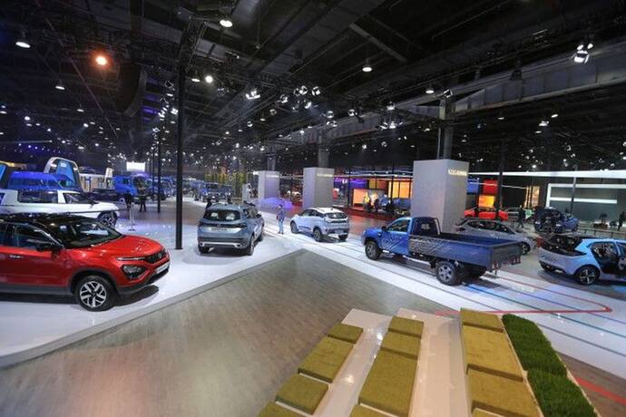 Auto Expo 2023 में नहीं दिखाई देंगी मर्सिडीज-बेंज, BMW और ऑडी जैसी कंपनियां, जानें क्यों