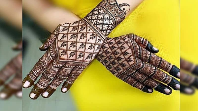 Simple and beautiful checks mehndi design - YouTube