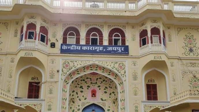 राजस्थान की 130 जेलों के तकरीबन 4 हजार कार्मिकों ने छोड़ा खाना, भूखे पेट कर रहे काम, जानें वजह