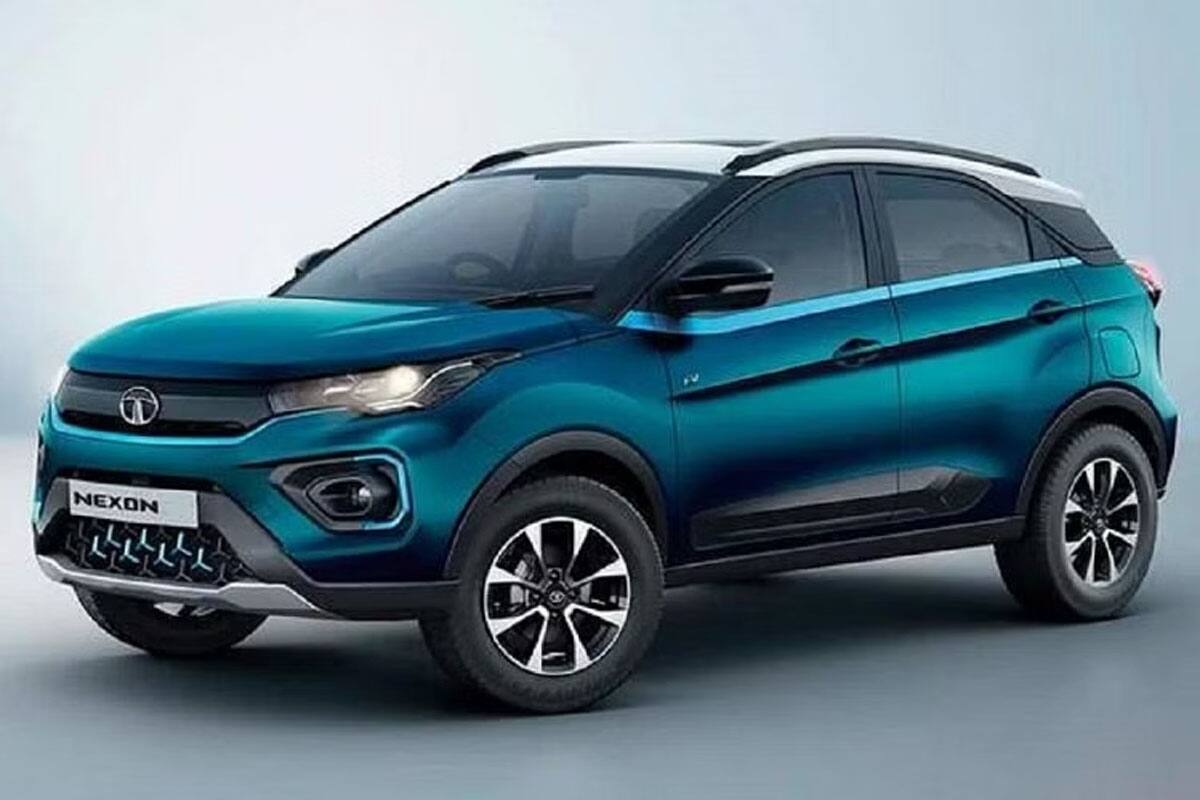 इन 5 SUVs को खरीदने की मच गई होड़, जानें किन खूबियों की वजह से ग्राहकों को आ रहीं पसंद