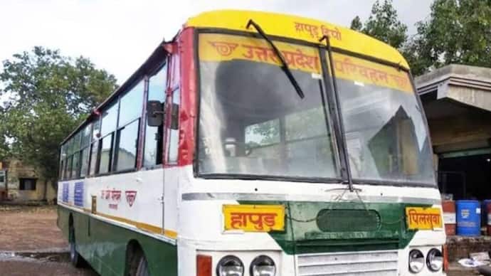 Roadways bus crushed Hero Motors Company employees