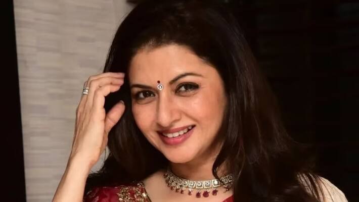 bhagyashree birthday here is all about salman khan actress flop career