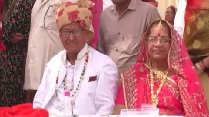 Tonk news 300 unique mass marriage happened together with elderly groom bride in Rajasthan