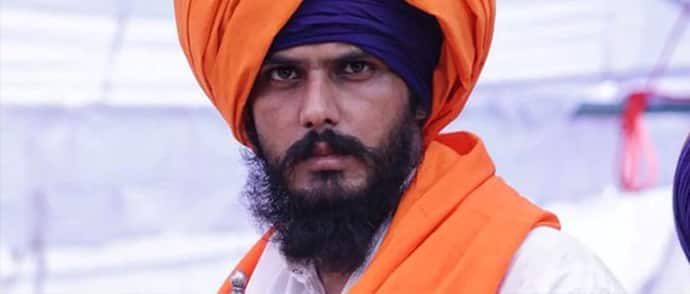  big news  khalistani amritpal singh arrested with 6 aides of supporter