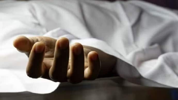 raipur crime news husband killed his wife with Scissor 