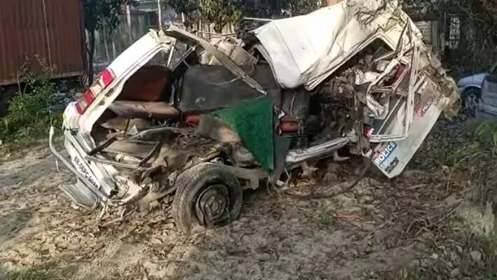 muzaffarpur crime news A constable killed when a auto loaded container crush a police vehicle 