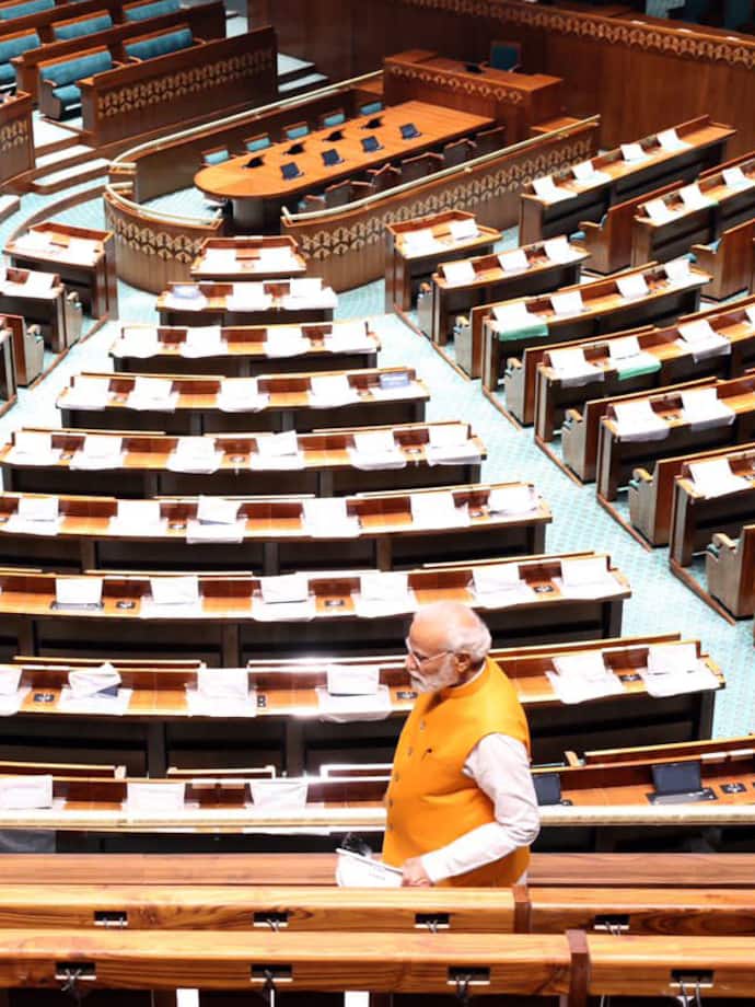 PM Modi cisited new parliament building for inspection
