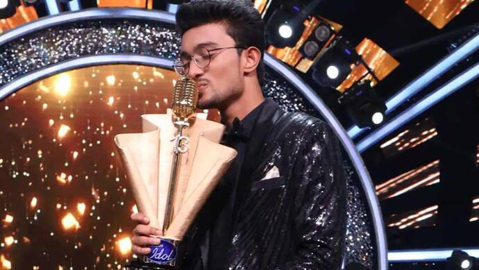 Indian Idol 13 winner after winning rishi singh say want to come back as judge on this show 
