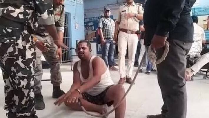 patna airport news bomb Rumor spread to stop mother from going to Bageshwar Dham accused arrested