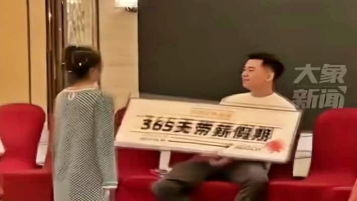 Chinese man won 365 days of paid leaves