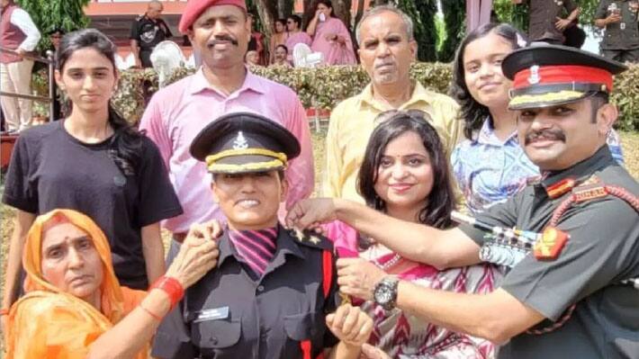 rewa news galwanshaheed jawan deepaksingh wife rekha singh become lieutenant in indian army
