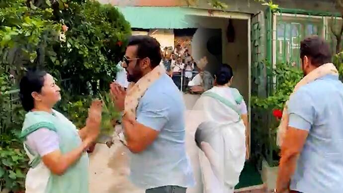 Salman Khan went to Mamata Banerjees house in Kalighat from where the actor staged the show 