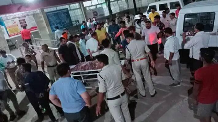 baloda bazar big accident six dead and 20 injured in chhattisgarh 