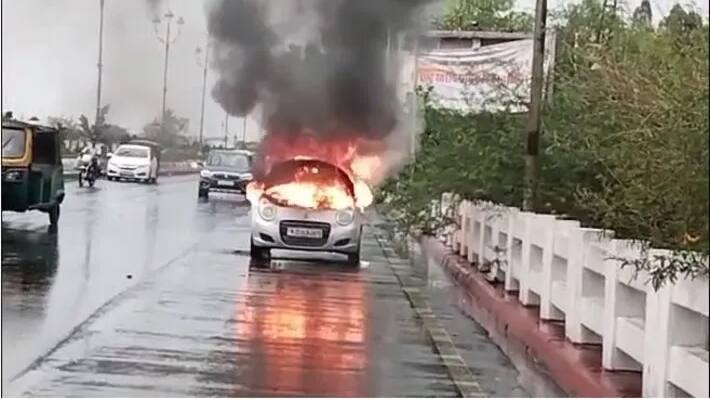 car burn in rajasthan