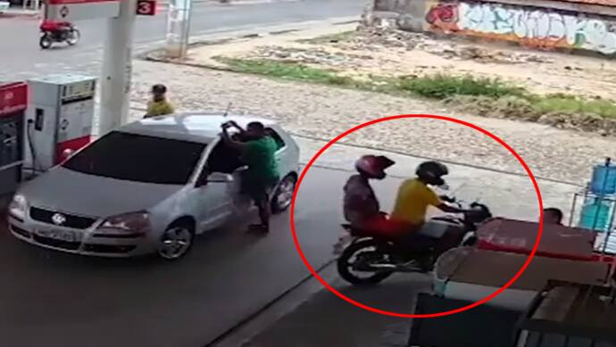 loot attempt fail at petrol pump