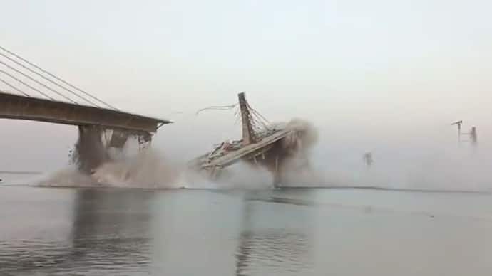 Ganga River Bridge in Bhagalpur collapse
