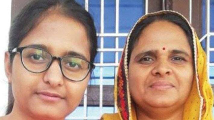 NEET UG 2023 Result success story laborer daughter passed neet exam in Alwar