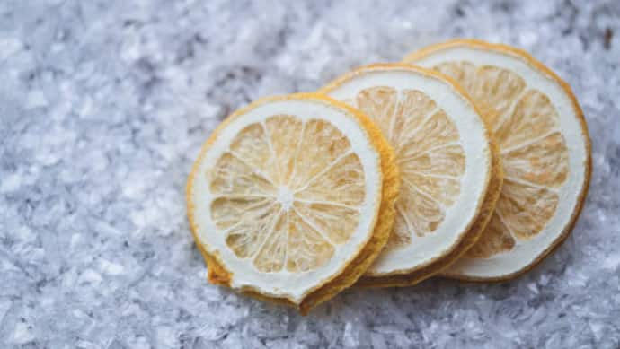dried lemon
