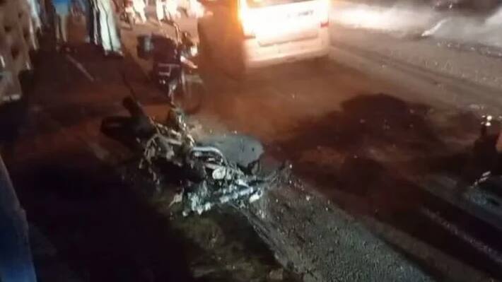 bike collide in road accident