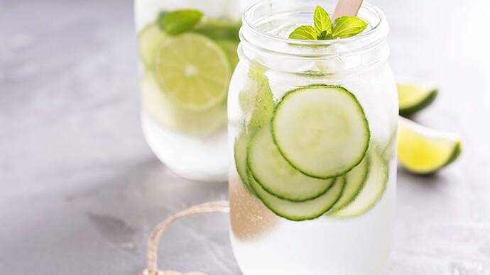 Cucumber detox water