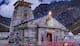 Watch Video: কেদারনাথের পাহাড় চূড়ায় ভয়ঙ্কর দুর্যোগ! হুড়মুড়িয়ে নেমে আসছে তুষার ধস- দেখুন ভিডিও