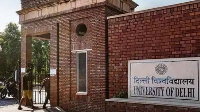 DU UG Admissions 2023 Special spot round schedule out