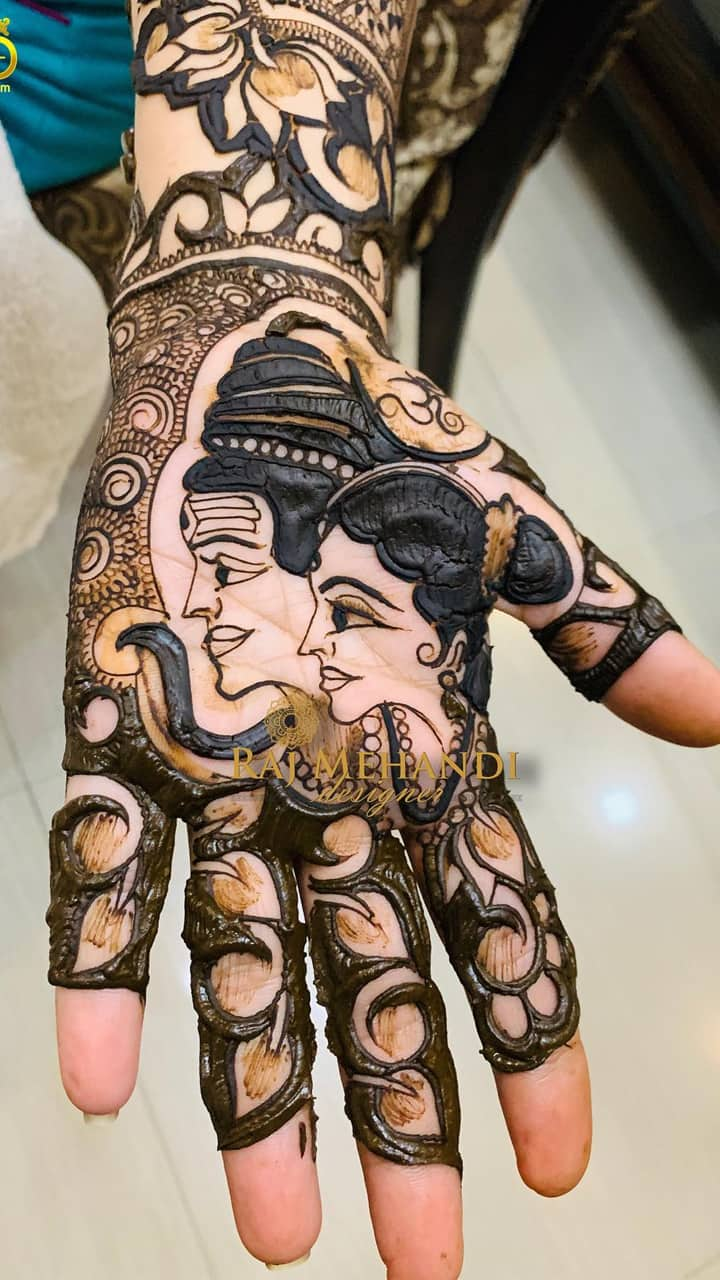 Hariyali Teej 2019 Latest Mehndi Designs: New and Easy Henna Mehandi  Patterns With Pictures and Video Tutorials to Celebrate Hindu Festival |  🙏🏻 LatestLY