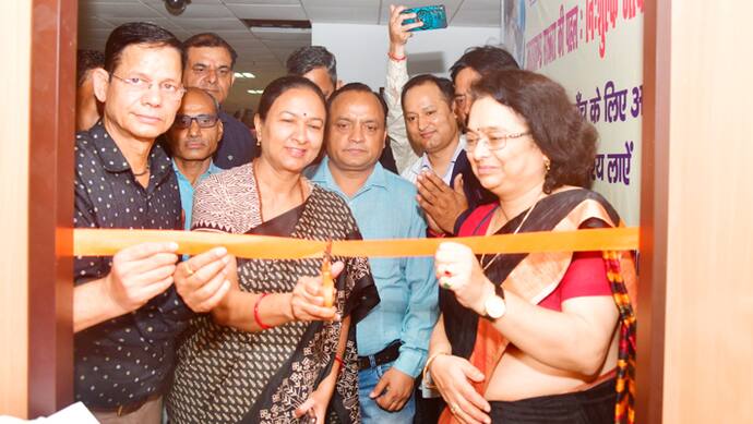 Uttarakhand-ACS-Radha-Raturi-inaugurated-Pathological-Collection-Center