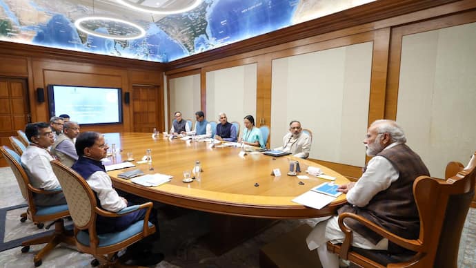 PM Modi review meeting