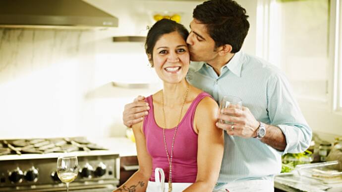 Here are 6 simple Vastu tips to get rid of daily Fights Between Husband  Wife bsm