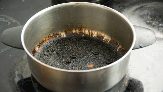 how to clean burned pot