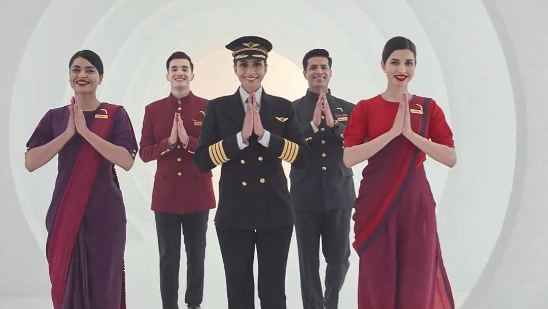 Air Indias New Uniform For Pilot Crew Designed By Manish Malhotra watch video bsm