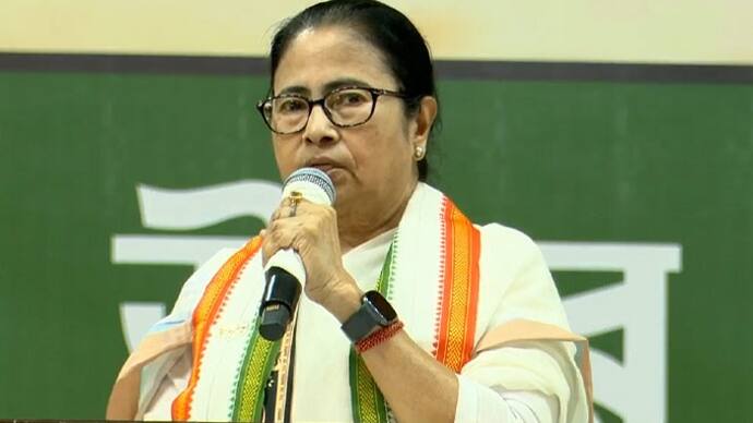 In 2024 elections opposition alliance India will fight in all seats says Mamata at TMCs Deganga meeting bsm