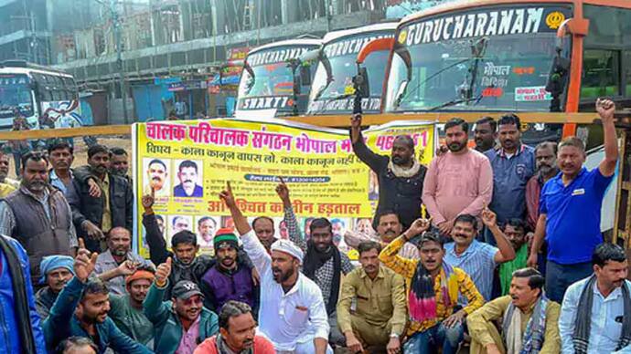 rajasthan trucks and buses strike against hit and run law 