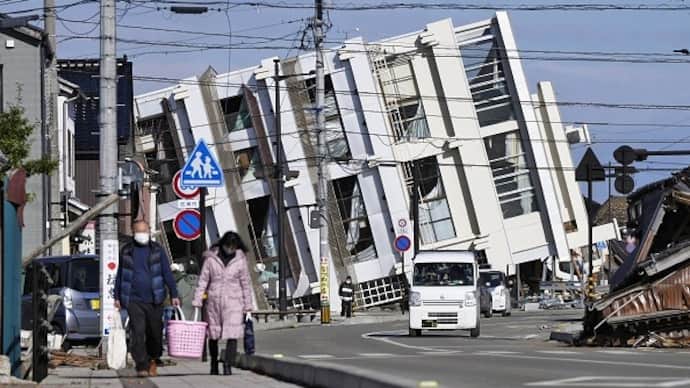Terrible earthquake in Japan more than 150 tremors in 24 hours already viral video on social media bsm