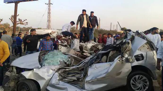 painful accident in sikar