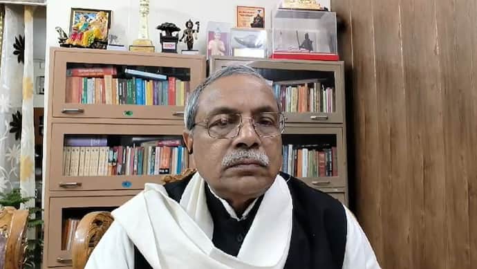 Dr Surendra Jain