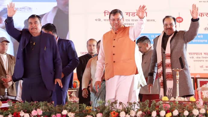 Nitin-Gadkari-laid-the-foundation-stone-of-8-National-Highway-projects