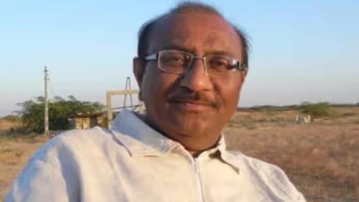 producer dhirajlal shah passed away